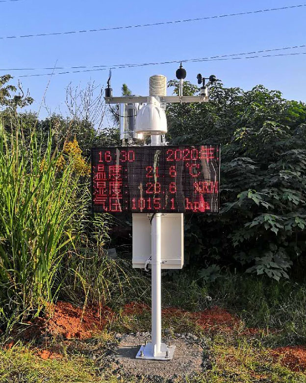 Estación meteorológica de monitoreo ambiental inteligente.jpg