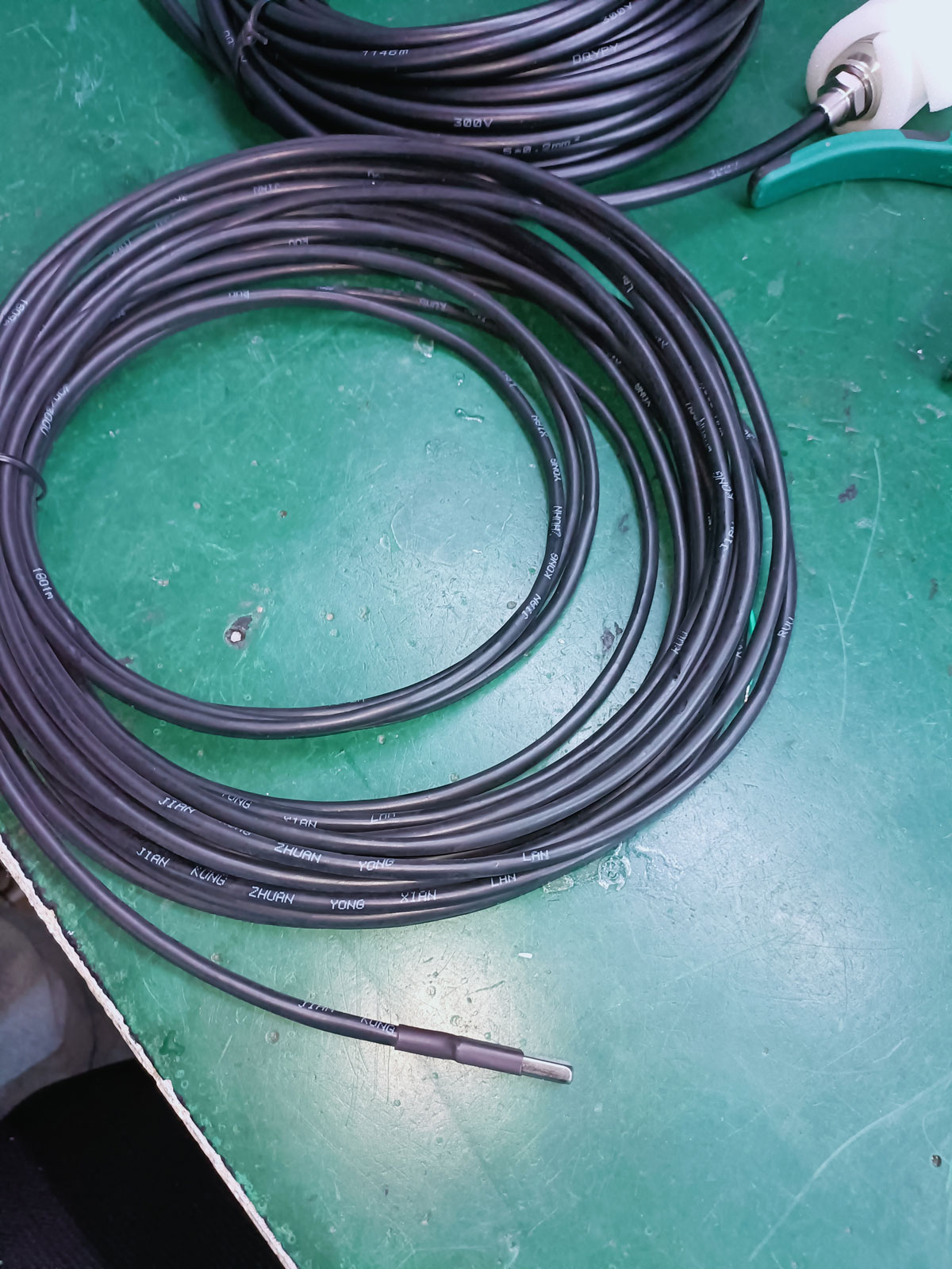 sensor de temperatura para módulo fotovoltaico.jpg
