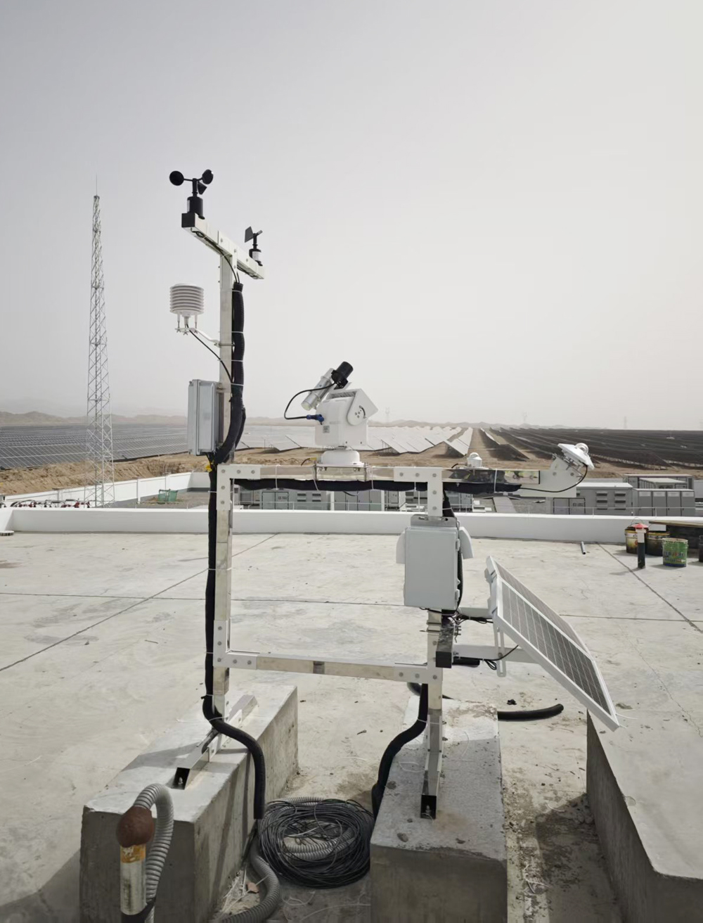 Sensor de radiación solar (Pirómetro) Clase A.jpg Sensor de radiación solar (Pirómetro) Clase A.jpg