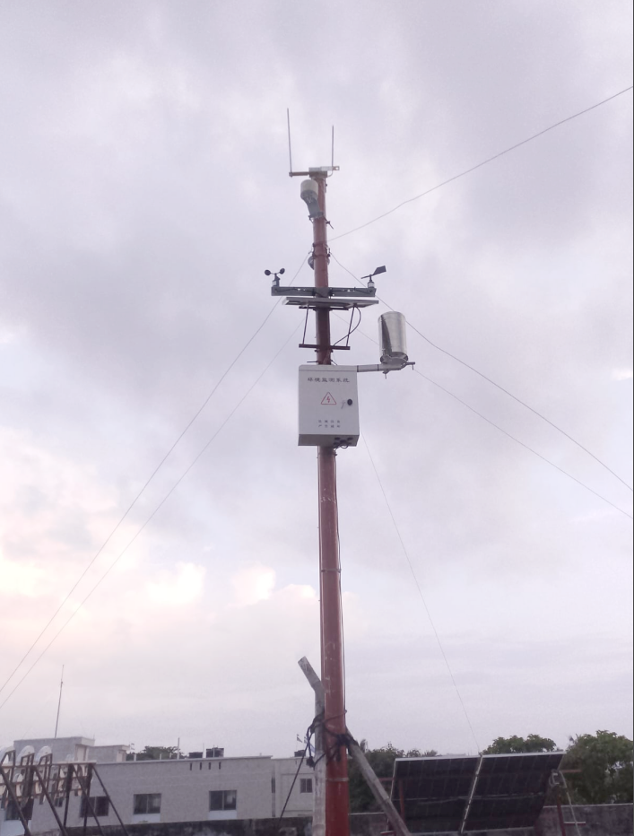 Armario exterior y cableado multisensor para una estación meteorológica fotovoltaica NiuBoL en Bangladesh